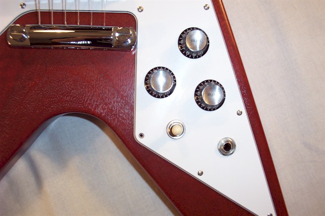 Flying V Faded Picture 15
